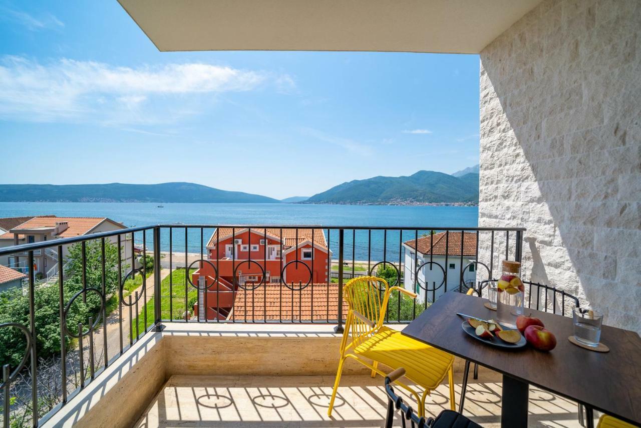 Sealine Apartments A1 Tivat Exterior photo